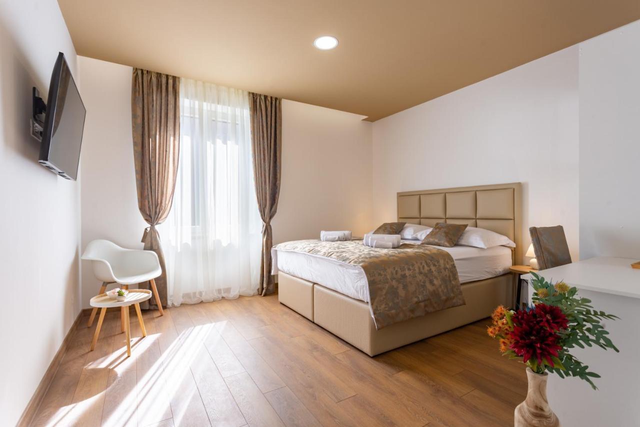 Luxury Rooms Fetivi Split Exterior foto