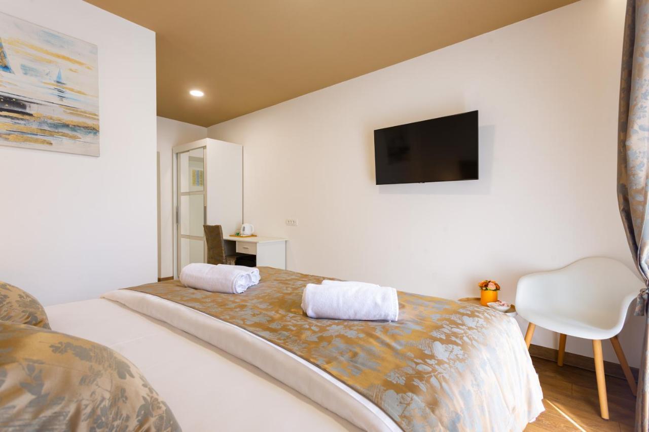 Luxury Rooms Fetivi Split Exterior foto